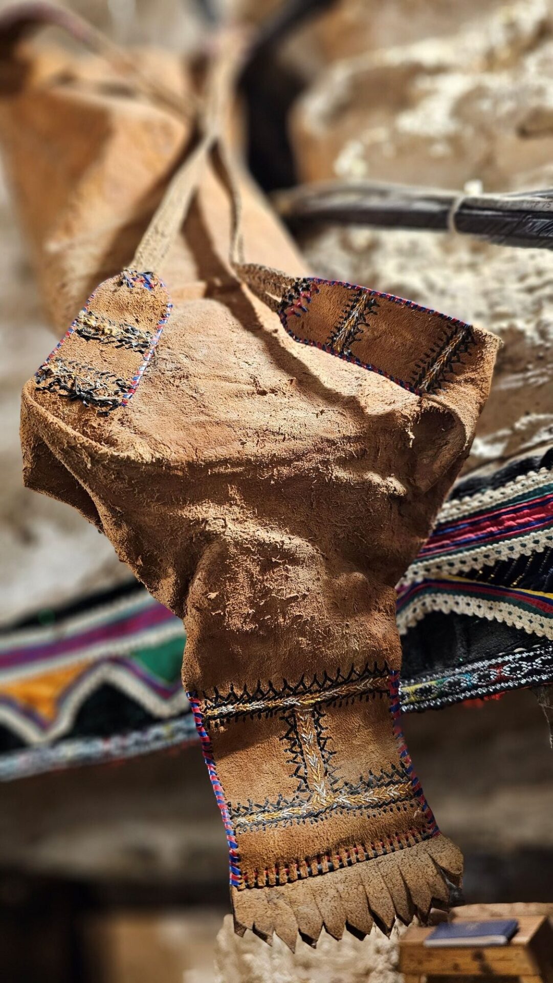 Souvenir & Local Crafts